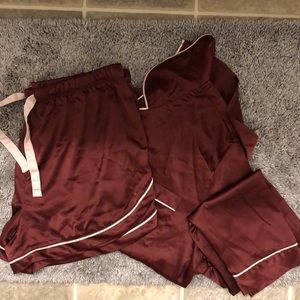 Stars above polyester night time wear